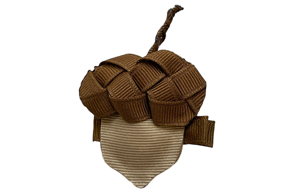 Acorn Sculpture Bow