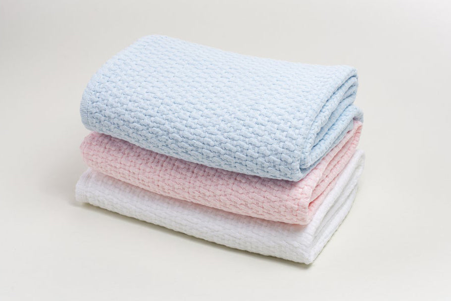 Stonewashed Basket Weave Blanket by Soft Idea (3 colors)