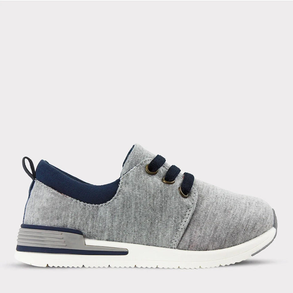 Gray Sunny Sneakers by Oomphies