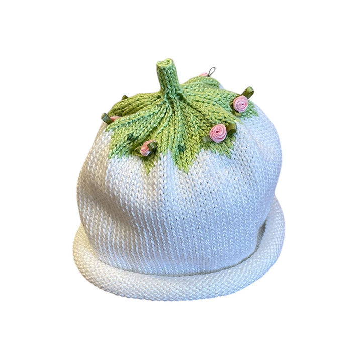 Margareta Horn Hat - White with Pink Roses